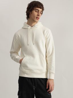GANT - Men Cream Solid Hooded Full Sleeves Hoodie