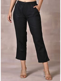 Lakshita - Black Plain Regular Capri