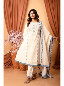 OSKOS - Ivory Cotton Shiffli And Applique Work Anarkali With Pant and Dupatta (Set of 3)