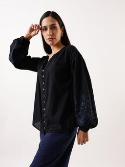 DL WOMAN - Floral Embroidered Round Neck Cotton Blouson Black Top