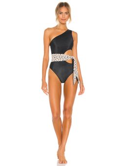 BEACH RIOT - Carlie One Piece Black
