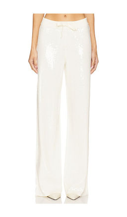 Retrofete - Natalia Pant