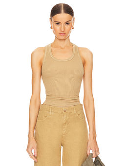 Sprwmn - Rib Fitted Scooped Tank