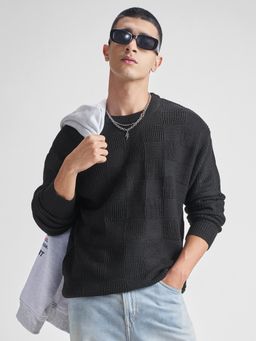 HIGHLANDER - Men Jet Black Self Design Round Neck Drop Shoulder Relaxed Sweater