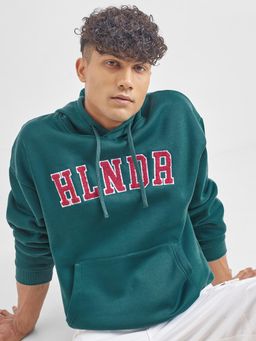 HIGHLANDER - Mens Typography Graphic Pullover Hoodie