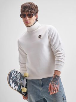 HIGHLANDER - White Solid Regular Fit Sweatshirt