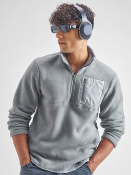 HIGHLANDER - Men Grey Regular Fit High Neck Half Zip Sweatshirt