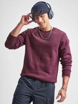 HIGHLANDER - Men Burgundy Crew Neck Long Sleeve Sweatshirt