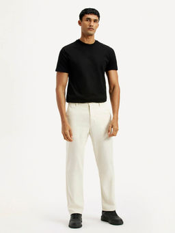 Levi's - Men'S Off White Relaxed Straight Fit Mid Rise Trousers