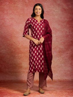 Libas - Women Maroon Silk Blend Printed Kurta with Pant and Dupatta (Set of 3)
