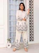 White color option, Sold out, Currently selected
