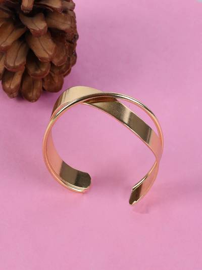 Gold Plated Stylish Stainless Steel Anti Tarnish Bangle for Girls and Women