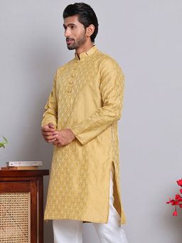 Jompers - Men Ethnic Jacquard Gold Straight Kurta