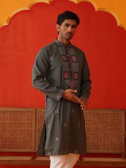 Jompers - Men Grey Floral Embroidered Silk Kurta