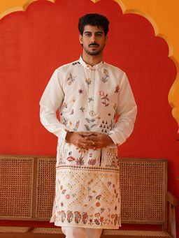 Jompers - Men Floral Embroidered White Straight Kurta