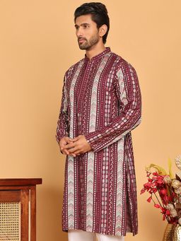 Jompers - Men Maroon Embroidered and Sequined Straight Kurta