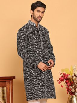 Jompers - Men Black Embroidered Straight Kurta