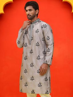 Jompers - Men Chikankari Embroidered Grey Kurta