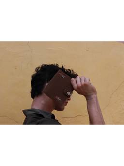 Rangsutra - Brown Nivara Passport Holder