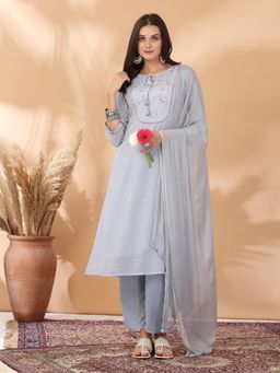 Nayam by lakshita - Solid Embroidered A-Line Georgette Kurta and pant with Dupatta (Set of 3)