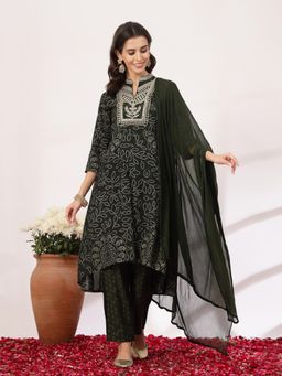 Nayam by lakshita - Green Bandhani Embroidered Cotton Kurta with Palazzos and Dupatta (Set of 3)