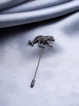 Cosa Nostraa - Calm Cheetah Lapel Pin
