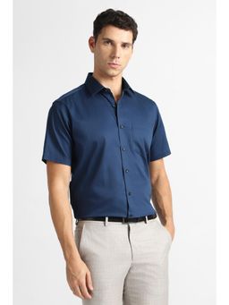 Van Heusen - Men Navy Solid Half Sleeves Formal Shirt