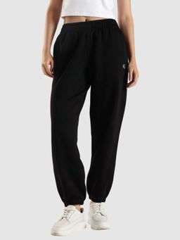 Calvin Klein - Black Regular Fit Solid Mid Rise Joggers