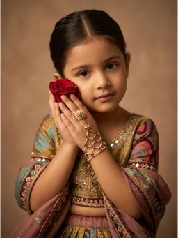 Choko - Girls Traditional Woven Pearl Haathphool with Integrated Ring