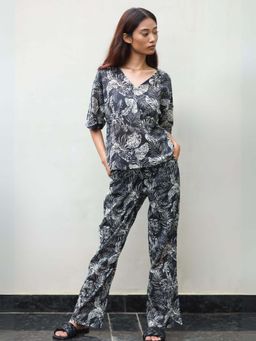 Dear Bed Comfort Clothing - Black Box Fit Cotton Top & Pyjama Lounge Set