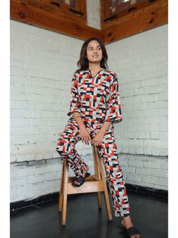 Dear Bed Comfort Clothing - Printed Women Kurti & Pyjama (Set of 2)