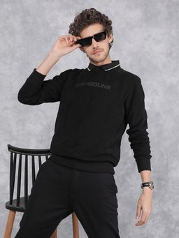 CRIMSOUNE CLUB - Men Black Solid Sweatshirt
