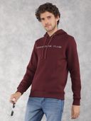 Maroon color option, Currently selected