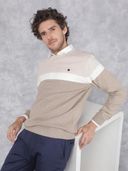 Beige color option, Currently selected