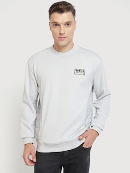 Guess - Men Grey Solid Round Neck Full Sleeves Pullover Style Sweatshirt