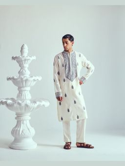 WABI SABI by Anshum-Ritesh - Persian Booti Ivory Thread Work Kurta with Pant
