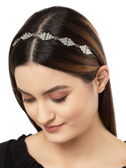 Karatcart - Oxidised Silver Diamond Shape Kundan Hairband for Women