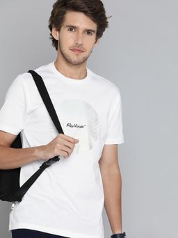 Levi's - Men White Crew Neck T-Shirt