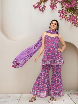 ISHIN - Floral Printed Sleeveless Kurta with Pant and Hand Painted Dupatta (Set of 3)