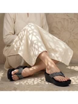 Global Step - Grey Fabric knit Wedges