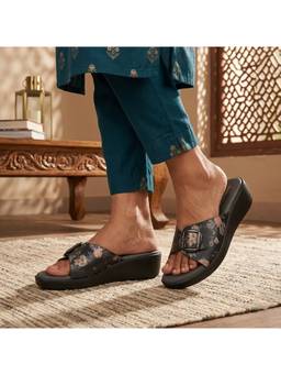 Global Step - Black Floral Comfort Wedges