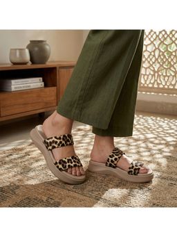 Global Step - Leopard Platform Beige Sandals