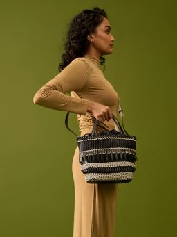 HIE - Black Alora Tote Bag (M)