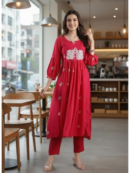 Gahan - Womens Viscose Rayon Anarkali Embroidered Kurta With Pant