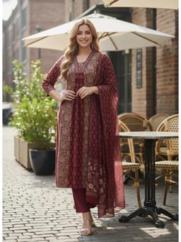 Gahan - Womens Viscose Rayon Straight Printed Kurta With Pant & Dupatta