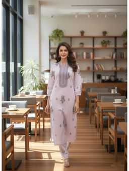 Gahan - Womens Viscose Rayon Straight Printed Kurta With Pant