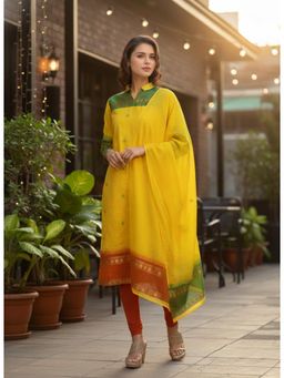 Gahan - Womens Viscose Rayon Straight Woven Kurta With Chudidar & Dupatta