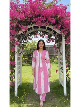 Gahan - Womens Viscose Rayon Straight Printed Kurta With Pant