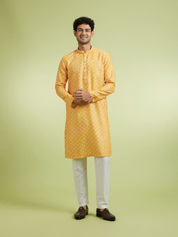 Manyavar - Yellow Cotton Blend Kurta With Pyjama For Men