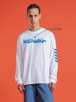 Bewakoof - Men's White Gundam Flight Mode Graphic Printed Oversized T-shirt